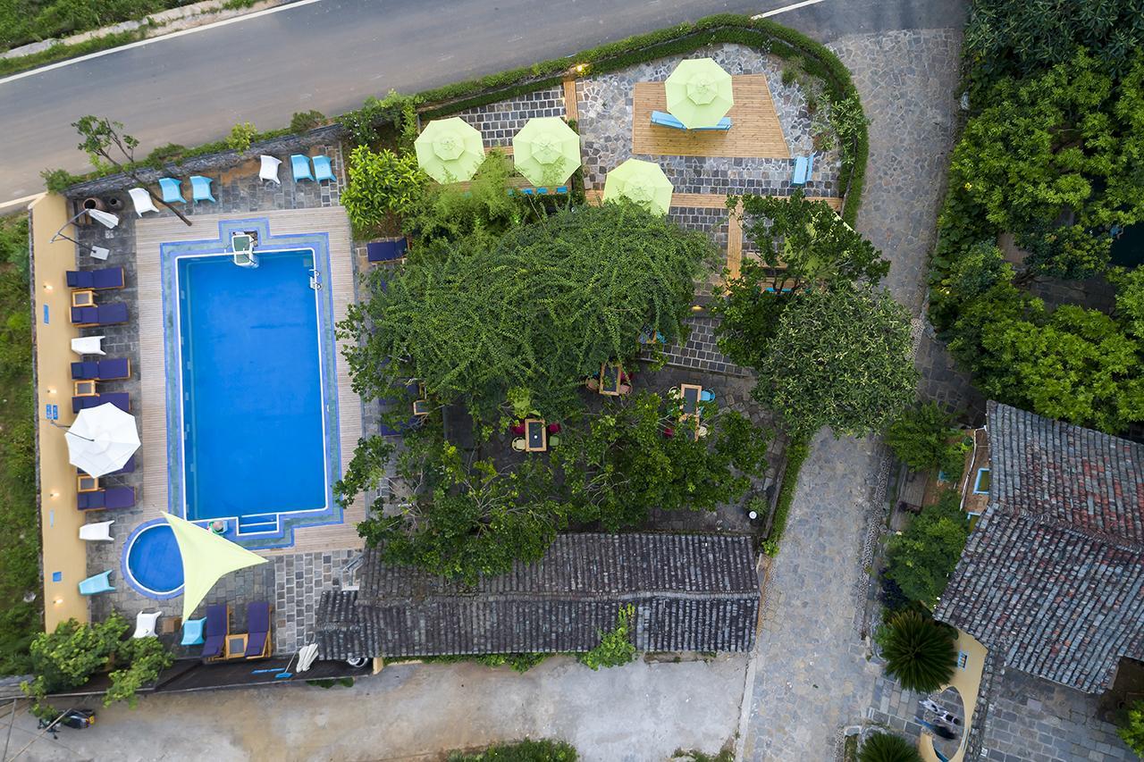 The Giggling Tree Hotel Yangshuo Bagian luar foto