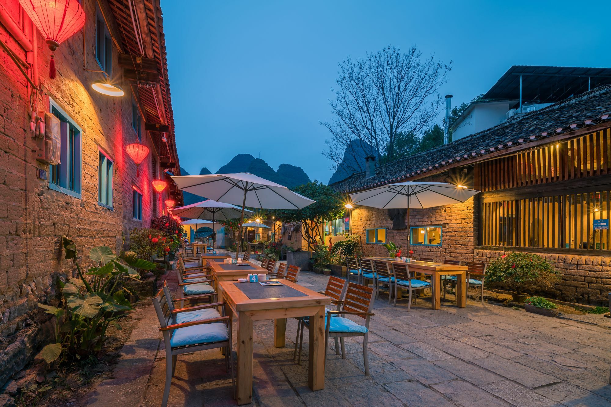 The Giggling Tree Hotel Yangshuo Bagian luar foto